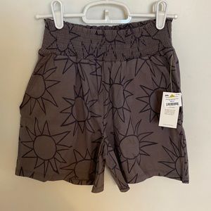 NEW never worn Tea Collection high waist shorts size 10